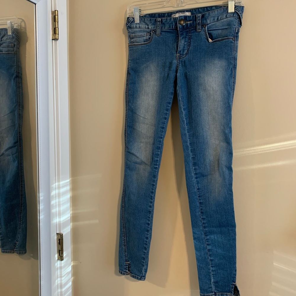 Free people denim jeans .